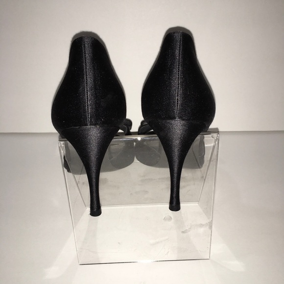 Stuart Weitzman Shoes - Picture 4 of 6